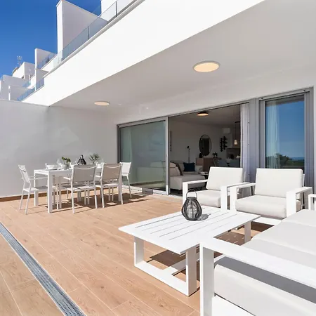 Peaceful Escape With Terrace Pool