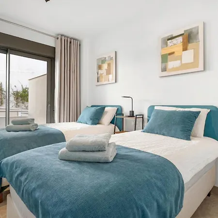 Peaceful Escape With Terrace Pool * Estepona
